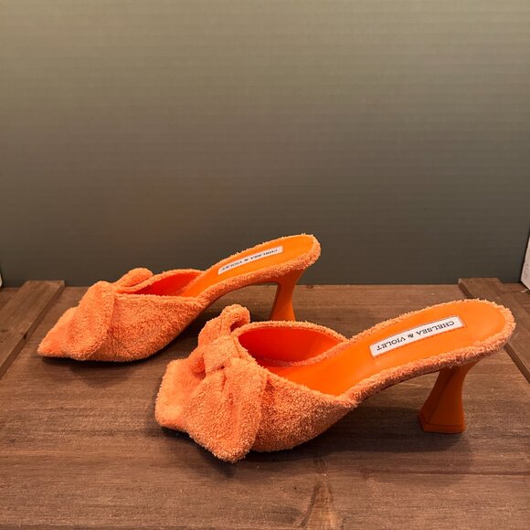 Chelsea & Violet Womens Orange Tara Faux Suede Block Heeled Sandals Size 7.5 - Picture 3 of 9